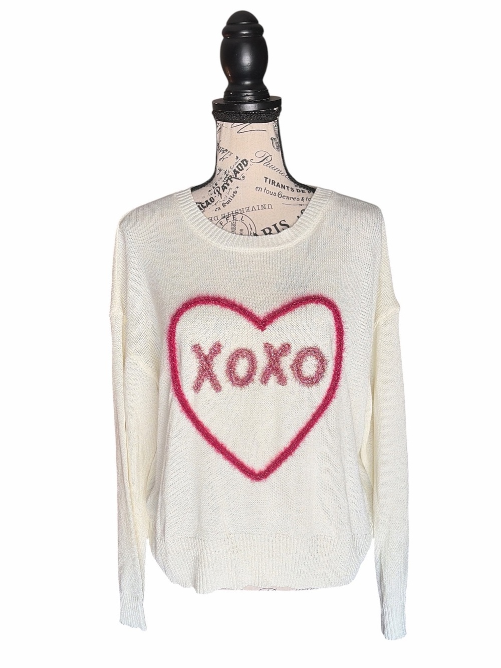 Le Lis XOXO Tinsel Heart Sweater Size Large Lightweight Ivory Pink NWOT